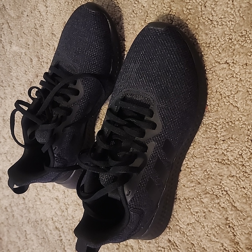 Adidas Black Kids tennis sneakers size 5